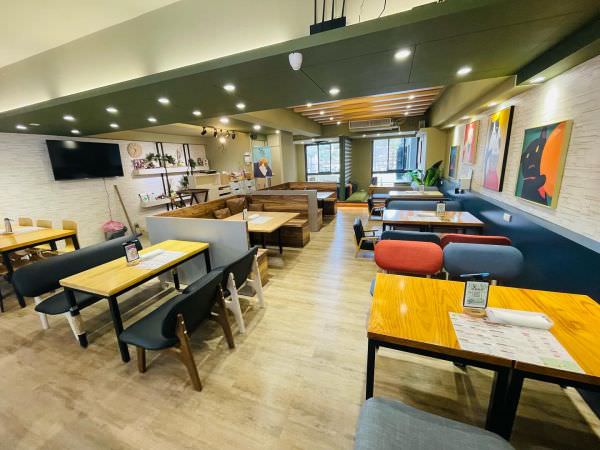 森林小徑文心店用餐環境